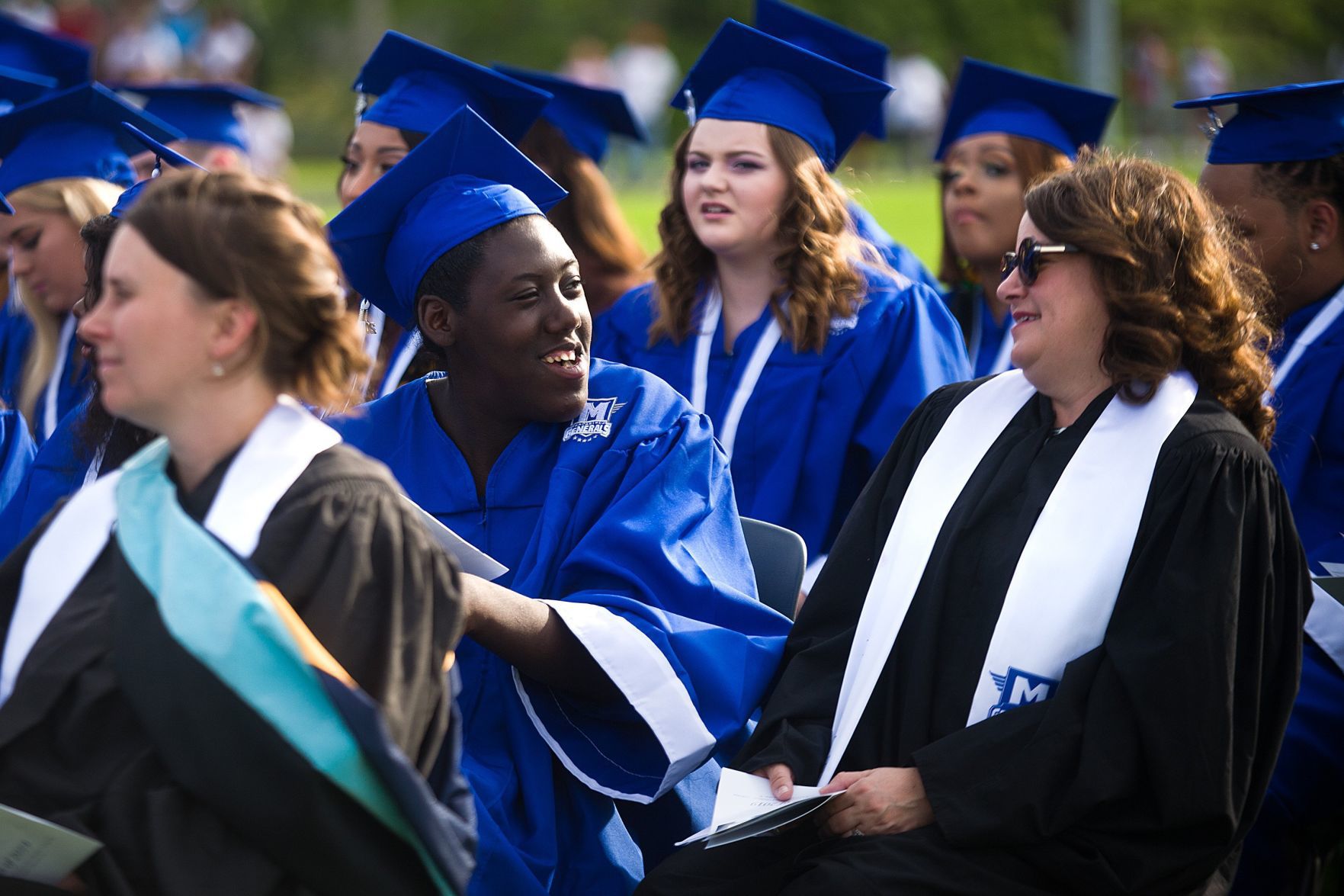 051919-dec-gal-graduation22